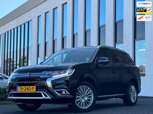 Mitsubishi Outlander 2.4 PHEV Intense+, luxe interieur, schuifdak, trekhaak, nl auto met nationale auto pas