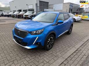 Peugeot 2008 1.2 PureTech Allure, Automaat, Navi, 12 mnd Garantie