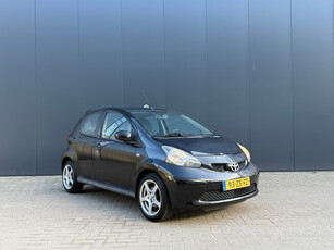 Toyota Aygo 1.0-12V +