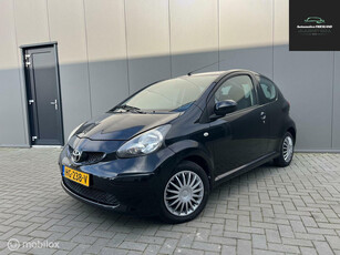 Toyota Aygo 1.0-12V +