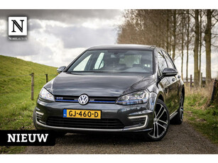 Volkswagen Golf 1.4 TSI GTE | Pano | Navi | Nap| Trekhaak