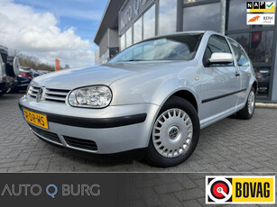 Volkswagen Golf 1.6 Trendline | 1e eigenaar | Dealer onderhouden | Nieuwe Distributieriem | 106d KM NAP |