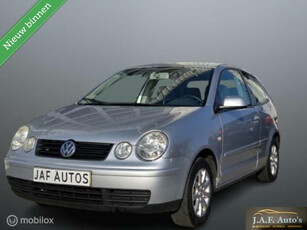 Volkswagen Polo 1.4 Airco Cruise Trekhaak nieuwe apk!