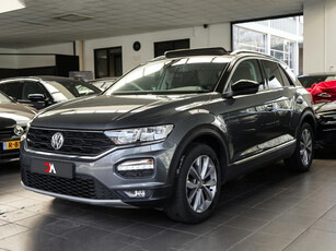 Volkswagen T-Roc 1.0 TSI Style | PANO | STOELVERW. | SENSOREN | NAVI