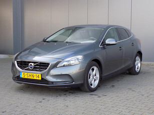 Volvo V40 1.6 T3 Momentum Lmv 6-Bak