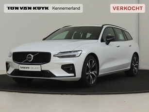 Volvo V60 2.0 B3 Plus Dark Automaat / Panoramadak / 360* camera / Trekhaak / All seasonbanden / Reservewiel / Adaptieve cruise control