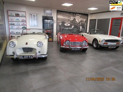 Triumph TR2 Is boddy off gerestaureerd