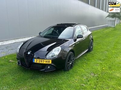 Alfa Romeo Giulietta 1.4 T Distinctive NaviElek