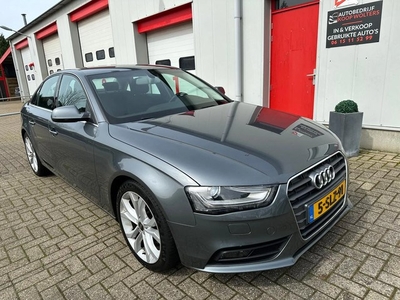 Audi A4 Limousine 1.8 TFSIe Edition 170PK Navi