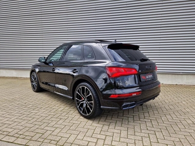 Audi Q5 55 TFSI e Quattro Competition 367pk 3x S line