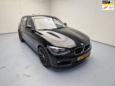 BMW 1-serie 116i Executive Ecc Cruise Control Alu 18