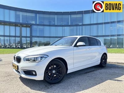 BMW 1-serie 118i Executive Sport Navi LED PDC Sportstoelen