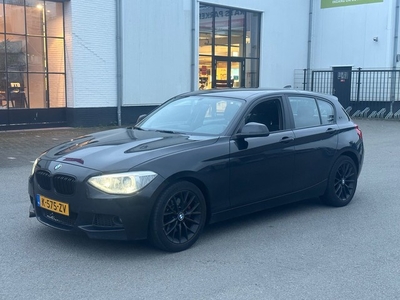 BMW 1-serie 125i Business+