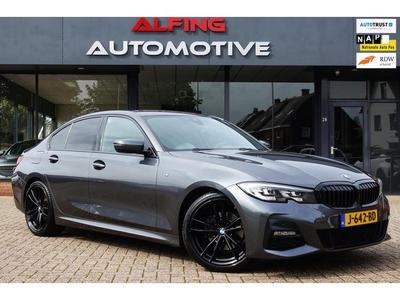 BMW 3-serie 320i Aut M-Sport Navi Leder / Alcantara