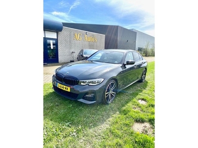 BMW 3-serie 320i High Executive Edition