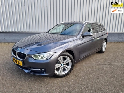 BMW 3-serie Touring 316i Executive Navi Clima Cruise