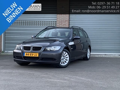 BMW 3-serie Touring 318i Youngtimer ! 107000 km !!