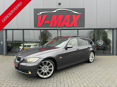 BMW 325i Touring AUT Executive Pano Naviprof Leder Xenon