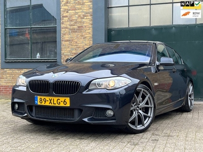 BMW 5-serie 530d Executive M-Pakket + Cruise + Navi +