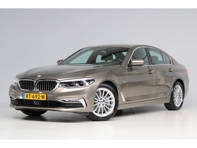 BMW 5-serie 540i High Executive [ softclose harmankardon