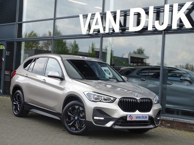 BMW X1 xDrive25e Exe. Camera Ada.Led Head-up Apple Carplay