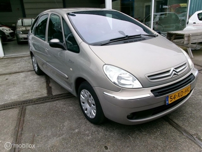 Citroen Xsara Picasso 1.6i-16V Exclusive