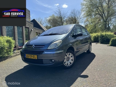 Citroen Xsara Picasso 2.0i-16V Exclusive AUT