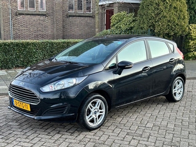 Ford Fiesta 1.0 Style 2013 5-deurs! Tik in motor! Airco!