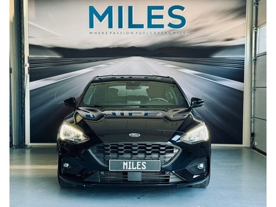 Ford Focus 1.5 EcoBoost ST Line Business 181 PK