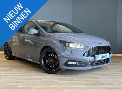 Ford Focus 2.0 ST MILLTEK SONY LEDER NL