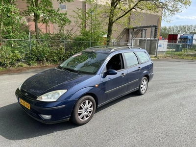 Ford Focus Wagon 1.6-16V Futura ZO INGERUILD DUS ZO WEG