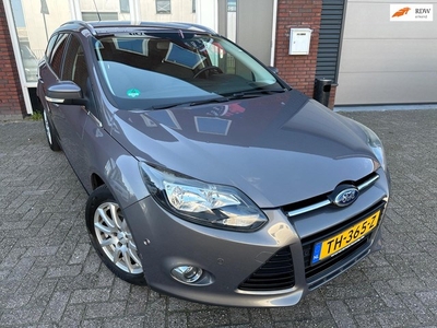 Ford Focus Wagon 1.6 TDCI Titanium / Navi / Clima / PDC /