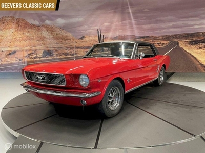 Ford MUSTANG COUPE