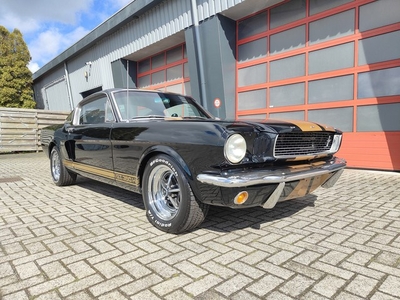 Ford Mustang FASTBACK C CODE 5 SPEED! CALIFORNIA IMPORT