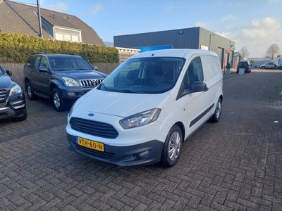 Ford Transit Courier 1.0 Ambiente (bj 2017)