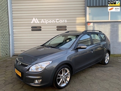 Hyundai I30 CW 1.6i i-Catcher Airco / Lederen / Stoel