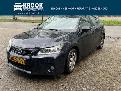 Lexus CT 200h Hybrid 2011