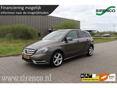 Mercedes B-klasse 180 Ambition Leder stoelverwarming xenon