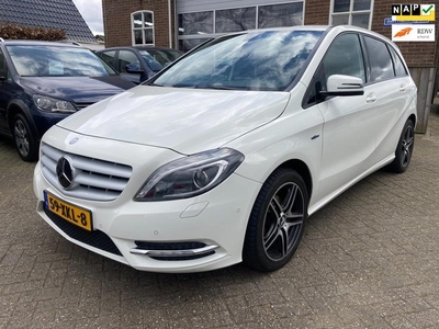 Mercedes-Benz B-klasse 180 Ambition Bj 2012, Leer, Xenon