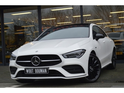 Mercedes-Benz CLA-Klasse 250 e AMG Led Panorama Widescreen