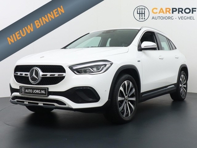 Mercedes-Benz GLA-klasse 250 e Navigatie Stoelverwarming