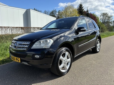 Mercedes-Benz M-Klasse 280 CDI / AUTOMAAT / NAVI / CRUISE