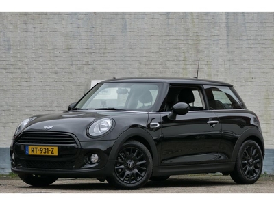 Mini Cooper 136PK Business Navigatie Parkeersensor