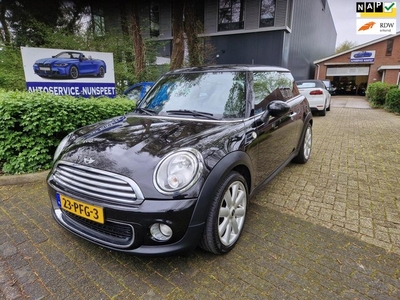 Mini Mini 1.6 Cooper 122PK Airco/ Cruise/ 17Inch/ Nwe APK