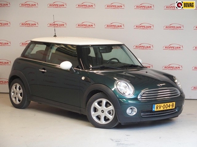 Mini Mini 1.6 Cooper Pepper, Automaat, Parkeersensoren