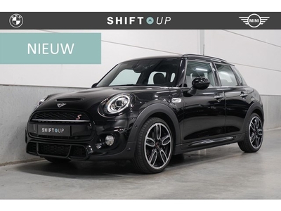 Mini Mini 2.0 Cooper S JCW Panoramadak Harman Kardon