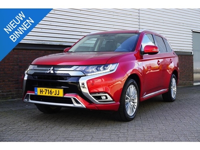 Mitsubishi Outlander 2.4 PHEV Intense 4WD Trekhaak 1500kg