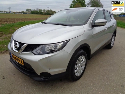 Nissan Qashqai 1.2 Visia 2016! LED! Trekhaak! Cruise! NAP!