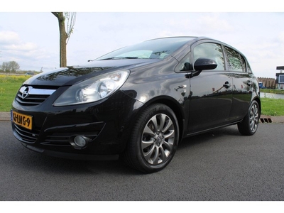 Opel Corsa 1.2-16V '111' Edition Climate Control