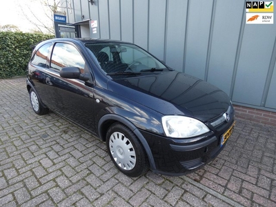 Opel Corsa 1.2-16V Essentia //APK//NAP//INRUILKOOPJE!!